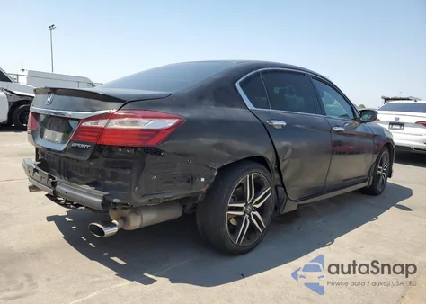 2016 Honda Accord Sport z USA, uszkodzony, nr VIN 1HGCR2F52GA136895